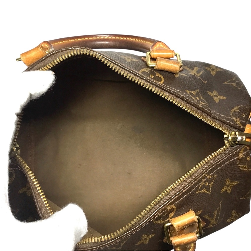 Authentic Louis Vuitton Bandouliere 20 ( with lock no keys) - Picture 14 of 16